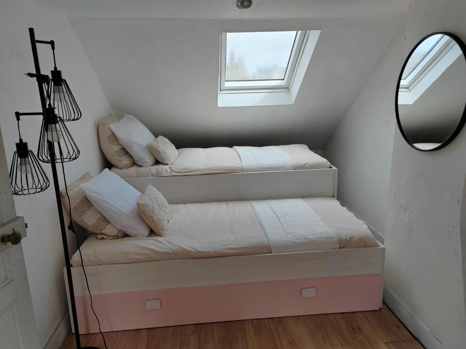 200 M - Rue Pietonne A 300 M - Jardin * Berck