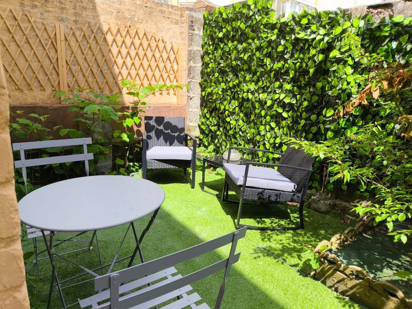 Apartment 200 M - Rue Pietonne A 300 M - Jardin
